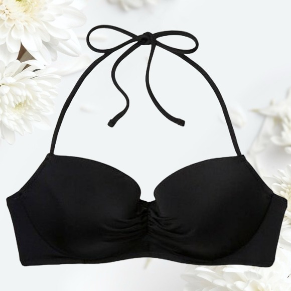 Shade & Shore Other - NWOT Shade & Shore ✨34D/M Halter Bikini Top RN#64664 Womens Black Swim Beach
